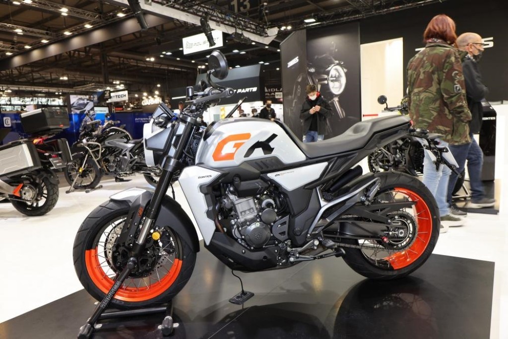 Zontes ZT350-GK – Đối thủ cạnh tranh trực tiếp của Honda CB300R chính thức lộ diện tại EICMA 2021 ảnh 2