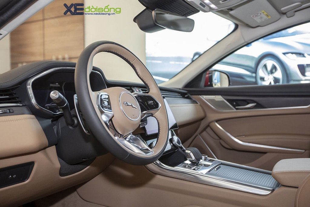 Chi tiết Jaguar XF 2021 mới, bản P250 R-Dynamic cạnh tranh với Mercedes E 300 AMG và BMW 530i M Sport ảnh 5
