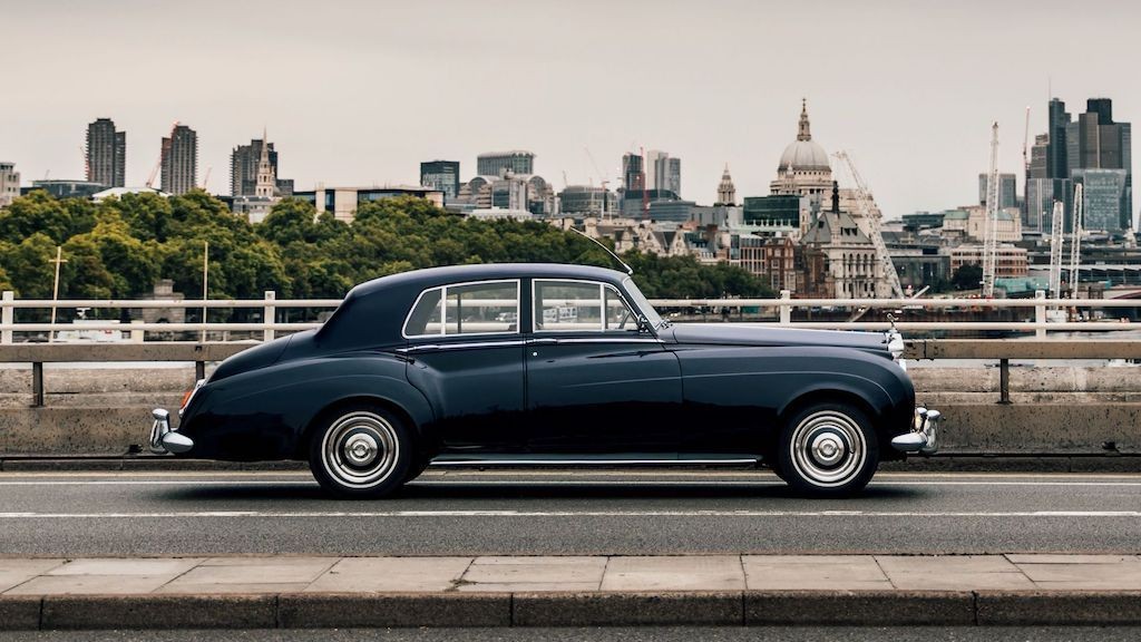 Trông vẫn đậm chất cổ điển, chiếc Rolls-Royce Phantom 59 tuổi này đang chạy động cơ của tương lai! ảnh 14