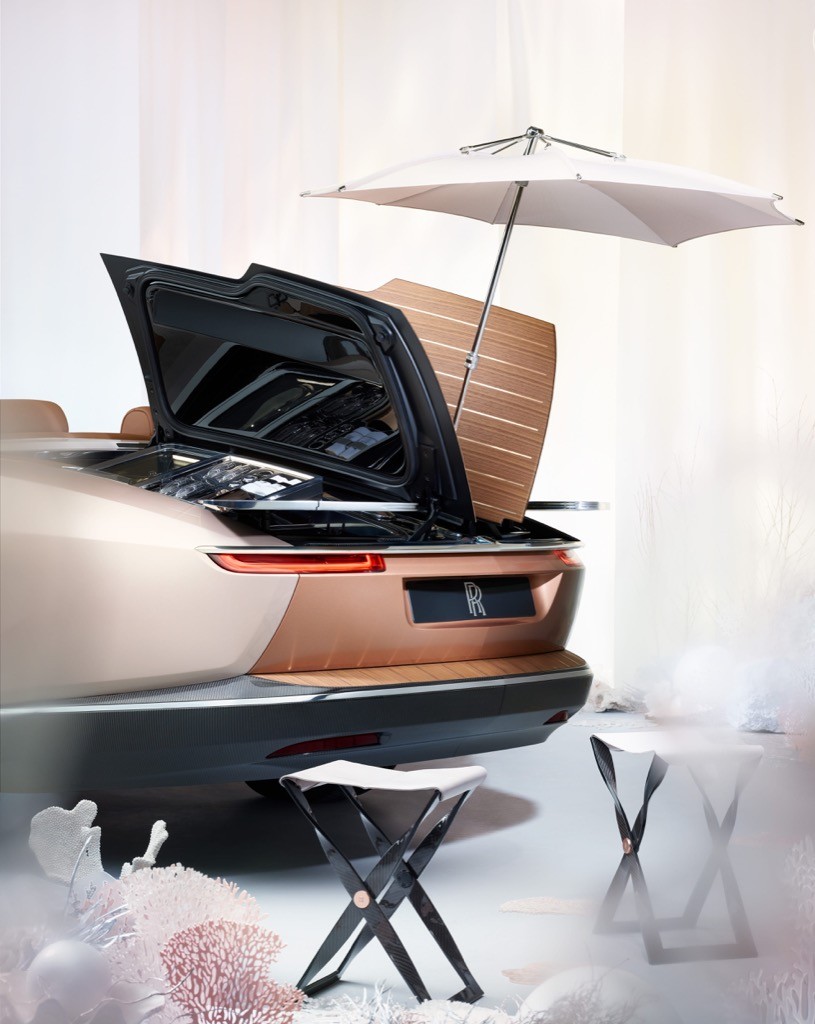 Siêu phẩm xe mới đắt nhất Thế giới Rolls-Royce Boat Tail thứ 2 lộ diện: xà cừ là niềm cảm hứng ảnh 3