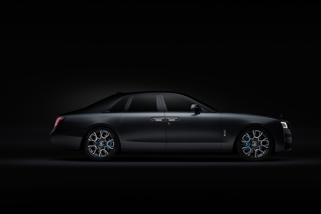 Rolls-Royce Ghost Black Badge thế hệ mới xuất hiện, thổi thêm chất thể thao vào xe siêu sang ảnh 4