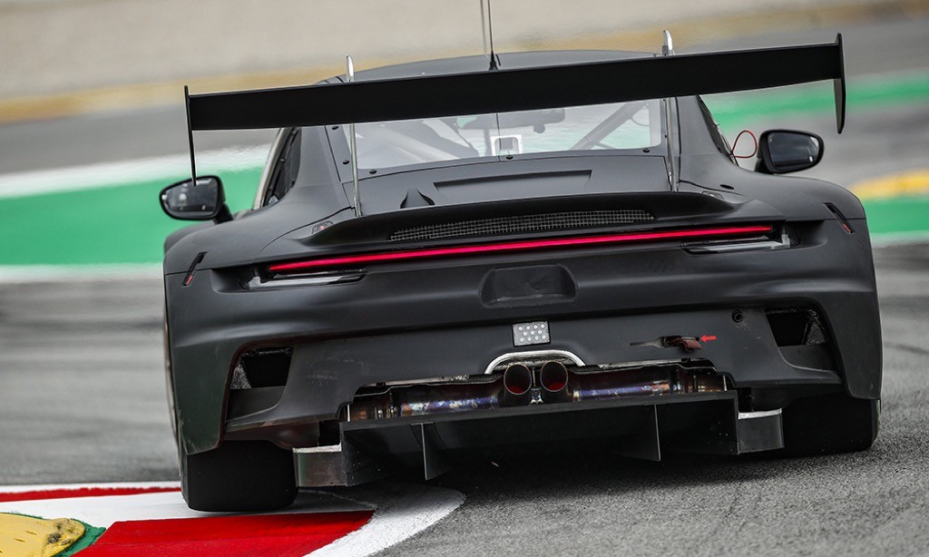 Siêu xe đua Porsche 911 GT3 R thế hệ mới lộ diện, cũng phải dựa vào “số hoá” để cải thiện thành tích ảnh 3