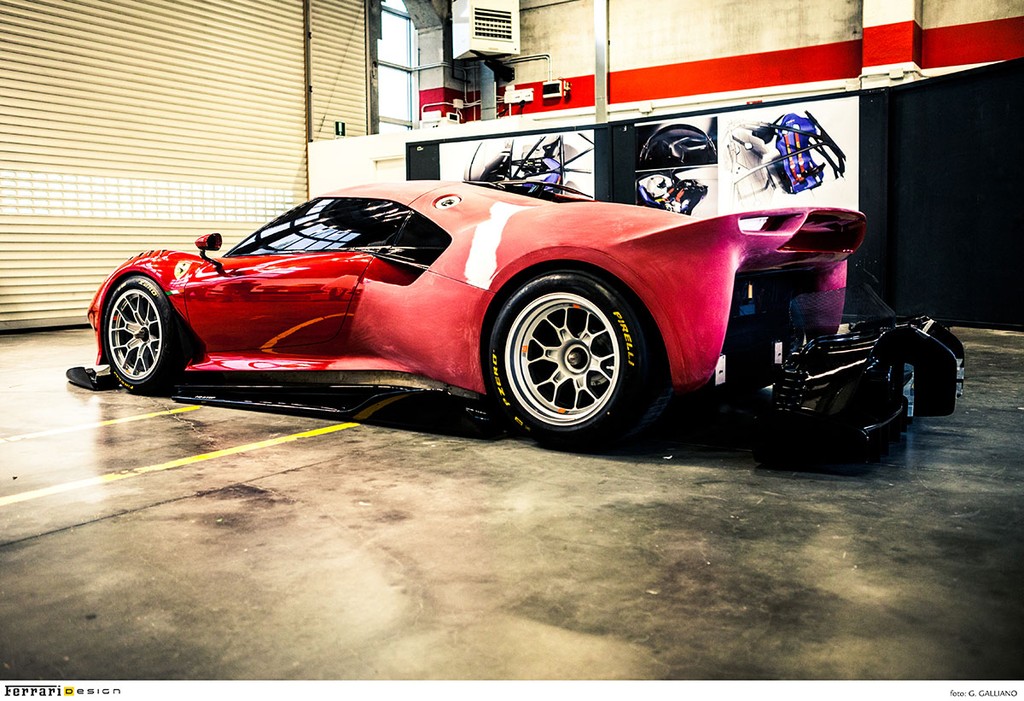 Ra mắt tuyệt phẩm Ferrari P80/C: Cực đỉnh làm siêu xe chiều khách VIP ảnh 18