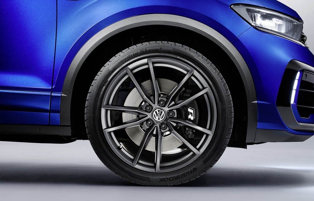 Ra mắt Volkswagen T-Roc R: SUV nhỏ mang chất xe đua thể thao ảnh 9