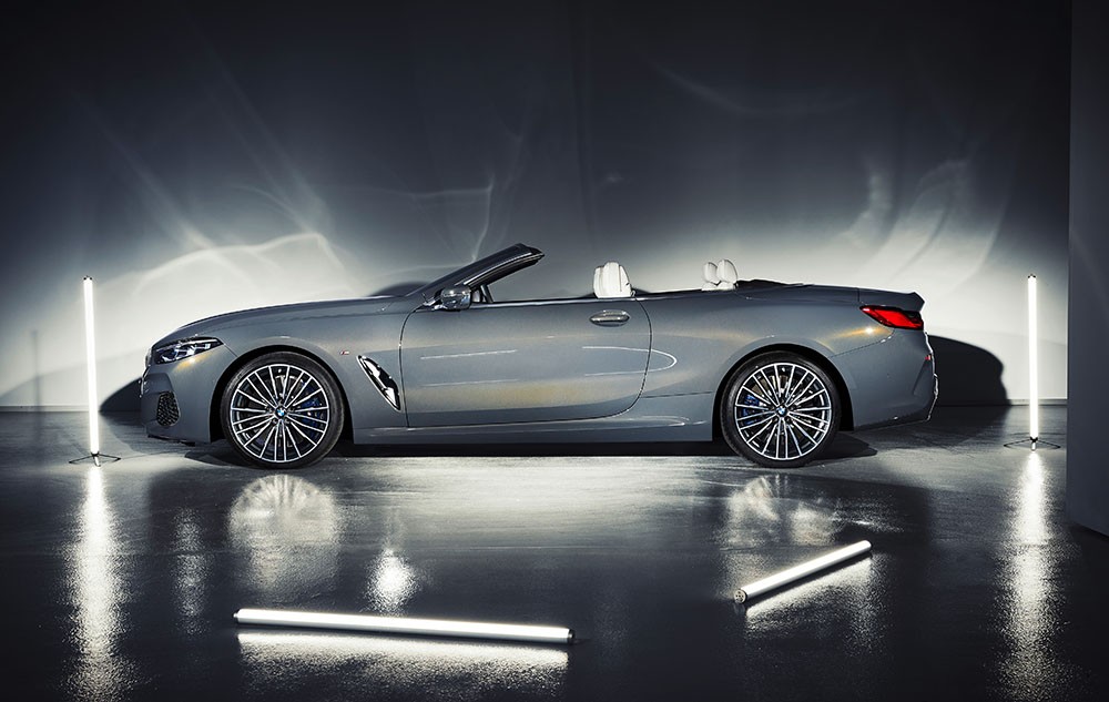 Vẻ đẹp BMW 8 Series Convertible 2019 mới qua ánh đèn studio ảnh 10