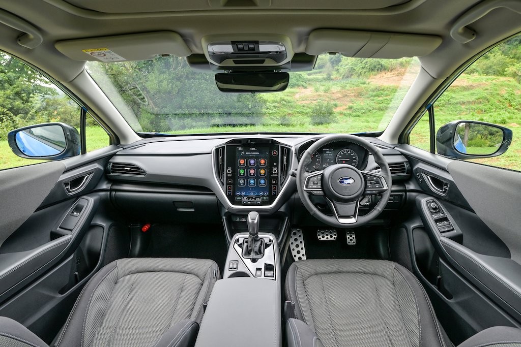Subaru Crosstrek thế hệ mới trình làng, trang bị “full đồ chơi” để đấu Toyota Corolla Cross ảnh 4