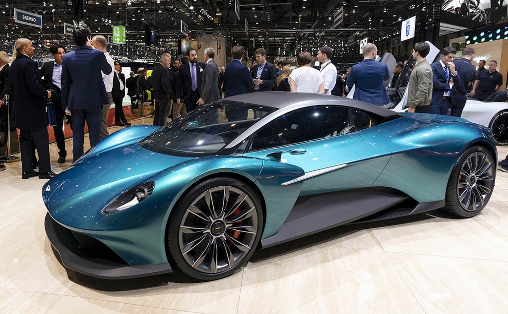 Aston Martin Vanquish Vision: “tái sinh” để đấu McLaren 720S ảnh 10