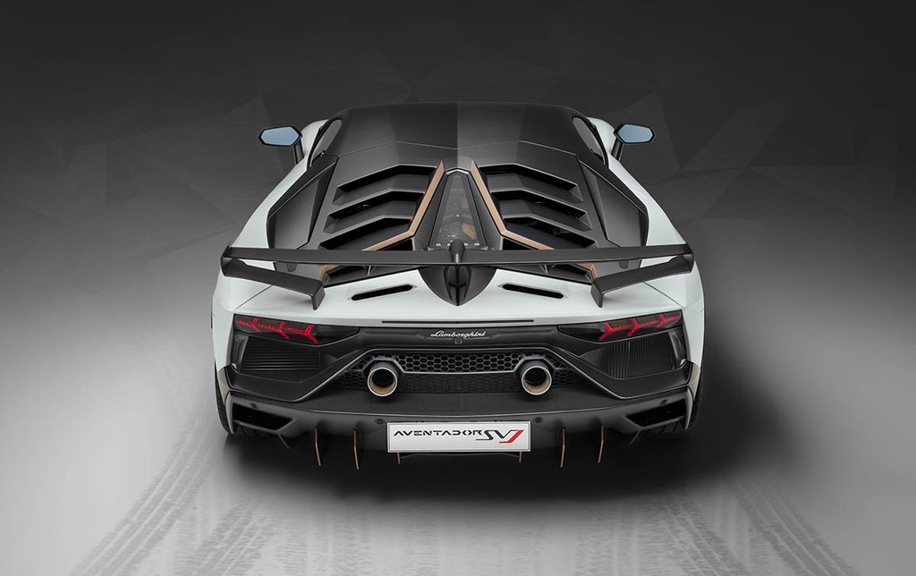 Ra mắt siêu phẩm Lamborghini Aventador SVJ, giá 517.770 USD ảnh 17