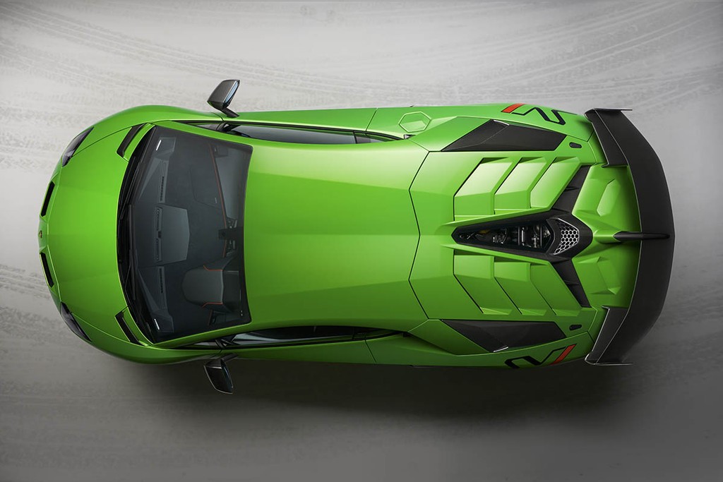 Ra mắt siêu phẩm Lamborghini Aventador SVJ, giá 517.770 USD ảnh 18