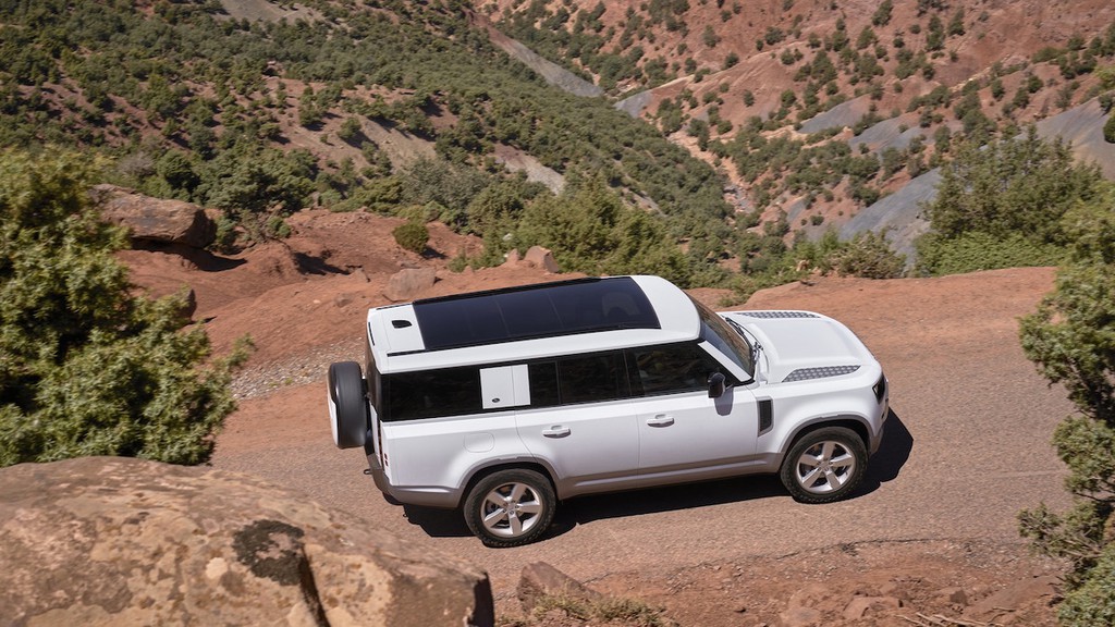 10 mẫu SUV nổi bật mới ra mắt trong tháng 5: Land Rover tung loạt “hàng nóng”, Toyota tập trung cập nhật xe ảnh 10