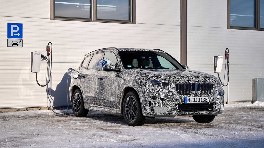SUV chạy điện giá rẻ nhất của BMW “nhá hàng“: dựa trên X1, sẽ bán ra ngay từ mùa Thu này ảnh 1
