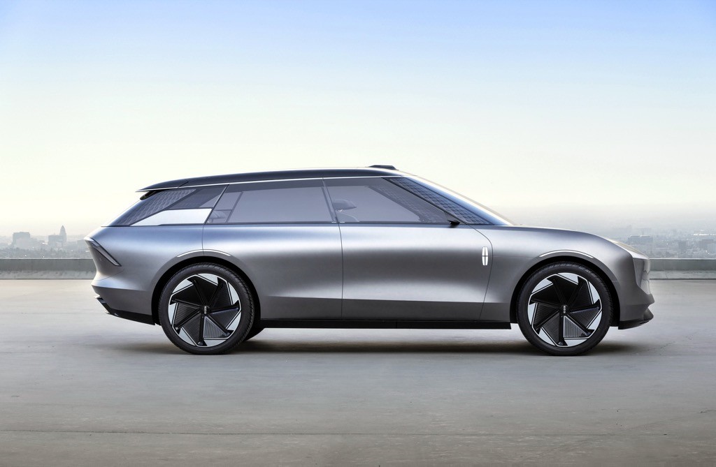 Nhìn ngang ngỡ Range Rover, nhưng đây là SUV ý tưởng sẽ định hình xe sang Lincoln trong tương lai ảnh 2