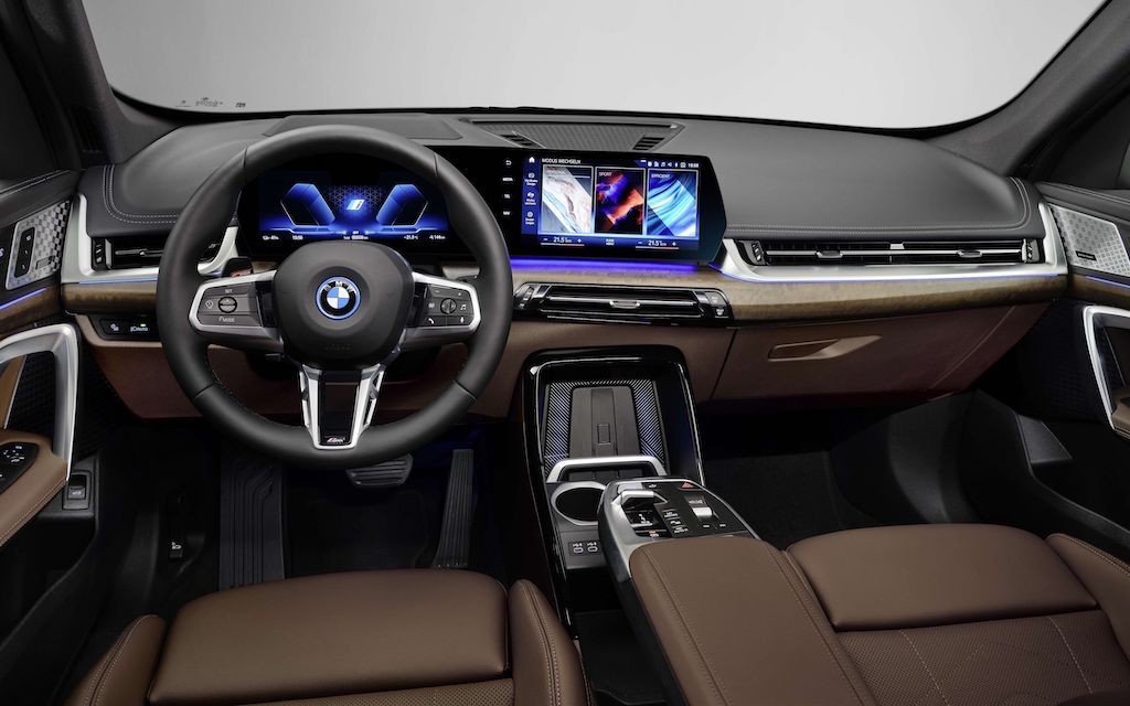 Nối bước 7 Series, BMW X1 thế hệ mới cũng có bản chạy điện iX1 trông y hệt xe xăng dầu ảnh 5