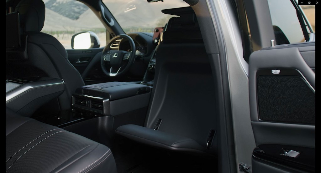 SUV sang Lexus LX 600 thế hệ mới ra mắt: “ruột” Toyota Land Cruiser, làm các hãng độ “đói ăn” với bản siêu sang ảnh 13