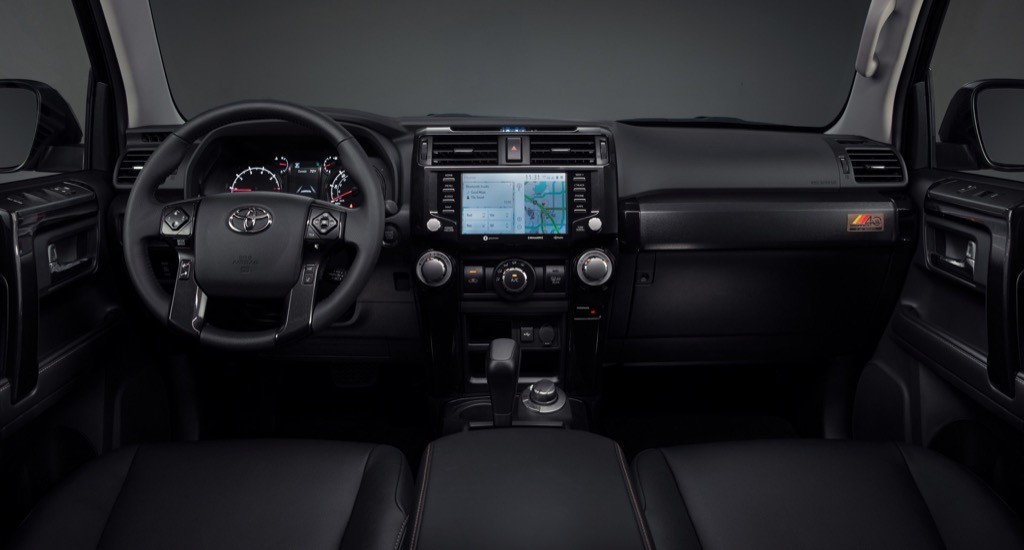SUV off-road Toyota 4Runner tròn 40 tuổi, có bản đặc biệt giới hạn chi 4.040 chiếc để “đốn tim” fan hoài cổ ảnh 10