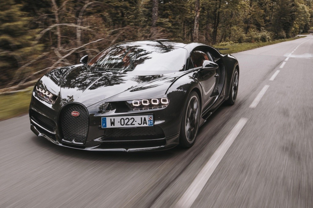 Đã mắt xem Bugatti thử phanh siêu xe bằng titan, công nghệ in 3D ảnh 1