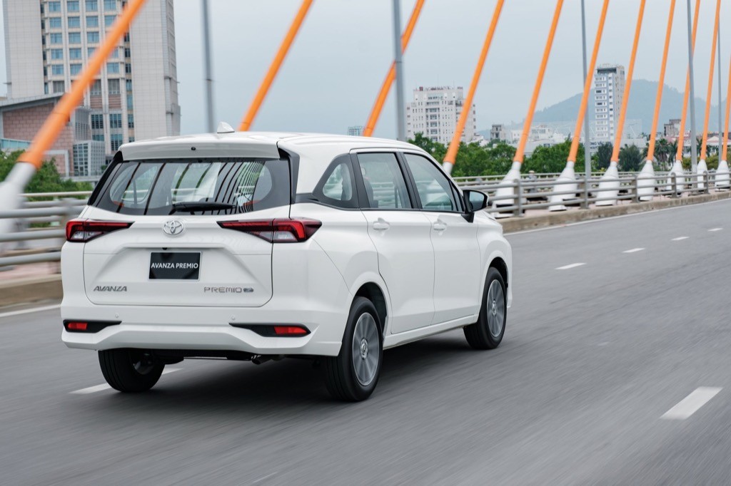 Cặp đôi Toyota Avanza Premio và Veloz Cross ra mắt Việt Nam với giá thấp, đe dọa thị phần Xpander và XL7  ảnh 9