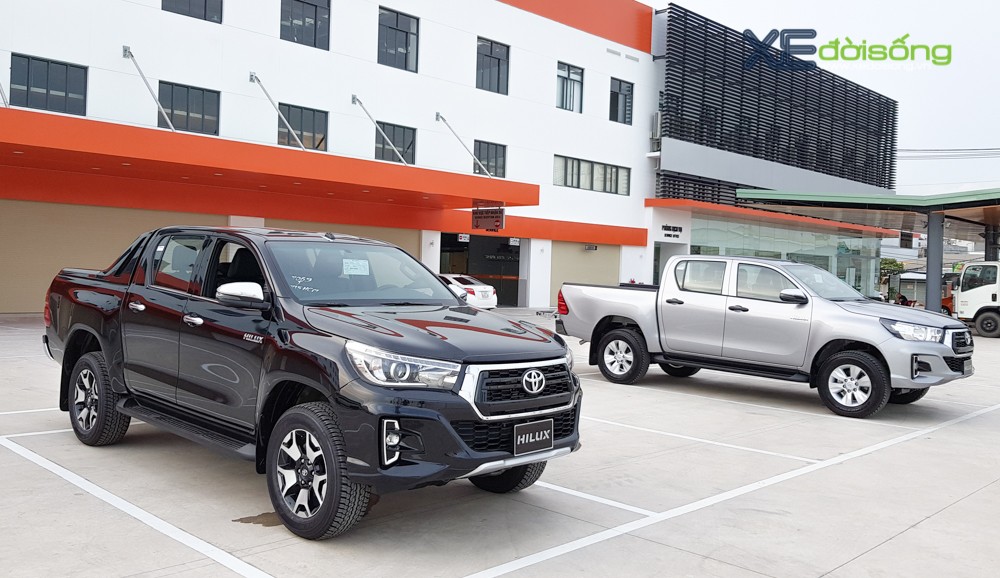 Toyota Hilux 2018 trở lại Việt Nam cực hút khách ảnh 1