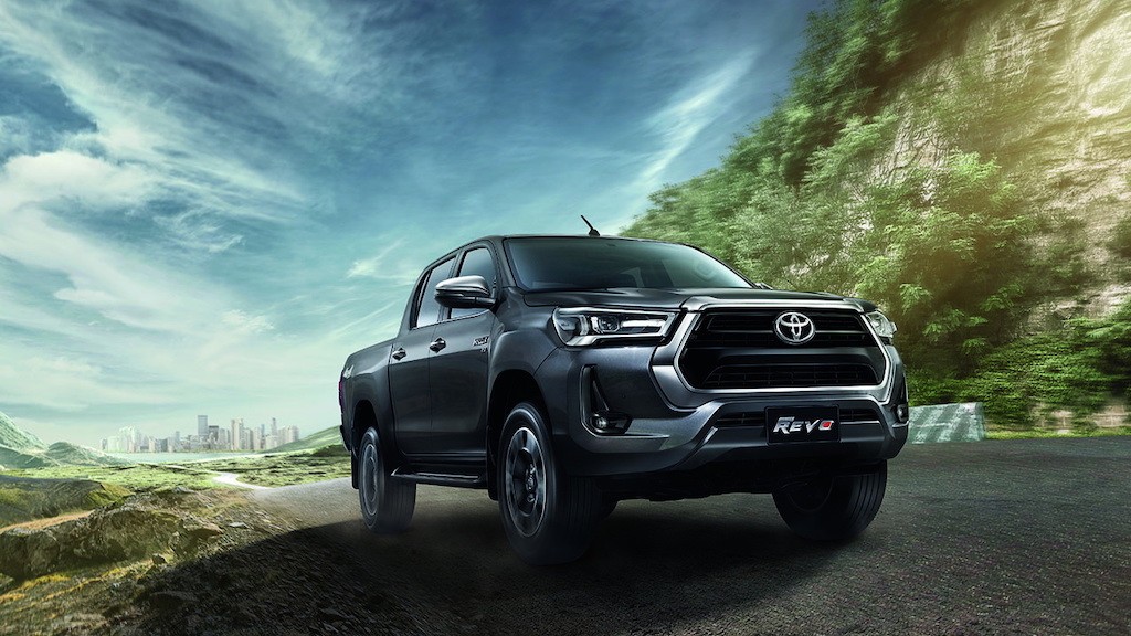 “Tất tần tật” về Toyota Hilux 2021: Hiệu năng vượt trội, trang bị như xe con gói trong thiết kế cực “ngầu“ ảnh 9