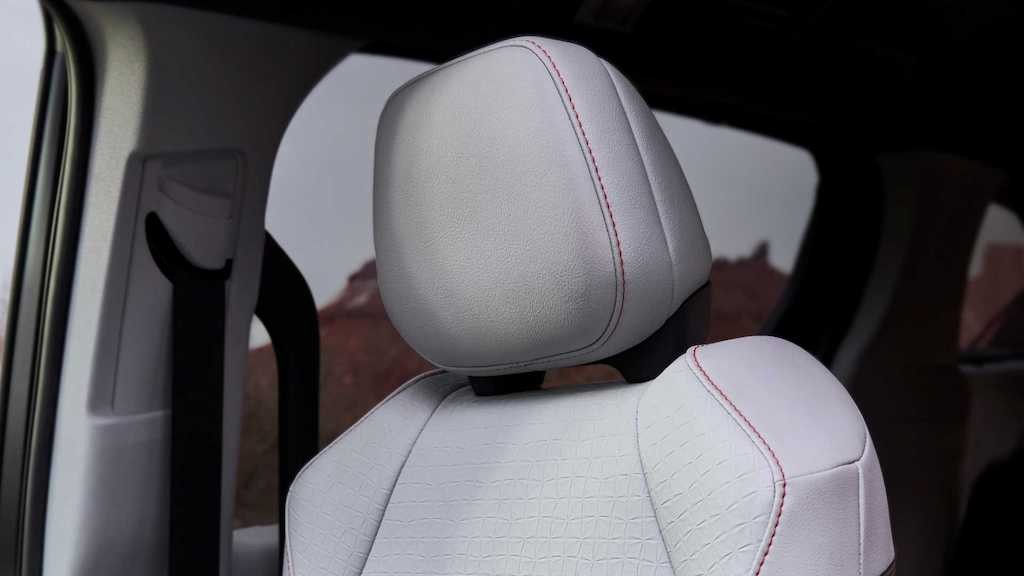 Toyota Sienna 2021 thế hệ mới “trình làng”, gây sức ép cho Kia Sedona bởi thiết kế ngầu và nội thất cực xịn ảnh 7