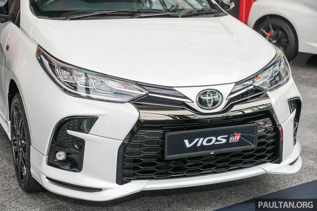 Diện kiến Toyota VIOS GR-S phong cách xe đua, 