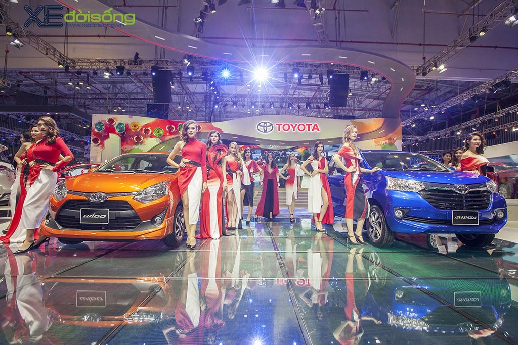 Toyota phất cờ “khởi nghĩa” tại Vietnam Motor Show 2017 ảnh 3