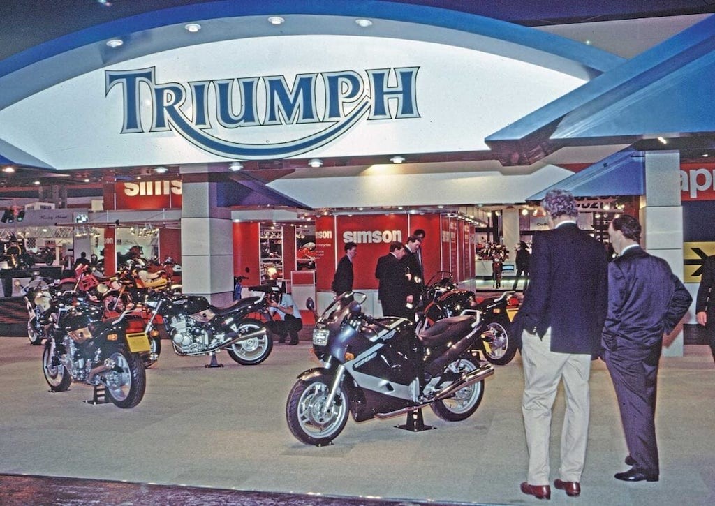 Từ đống tro tàn, Triumph đã quay trở lại vị trí top đầu mô tô như thế nào sau 30 năm? ảnh 1