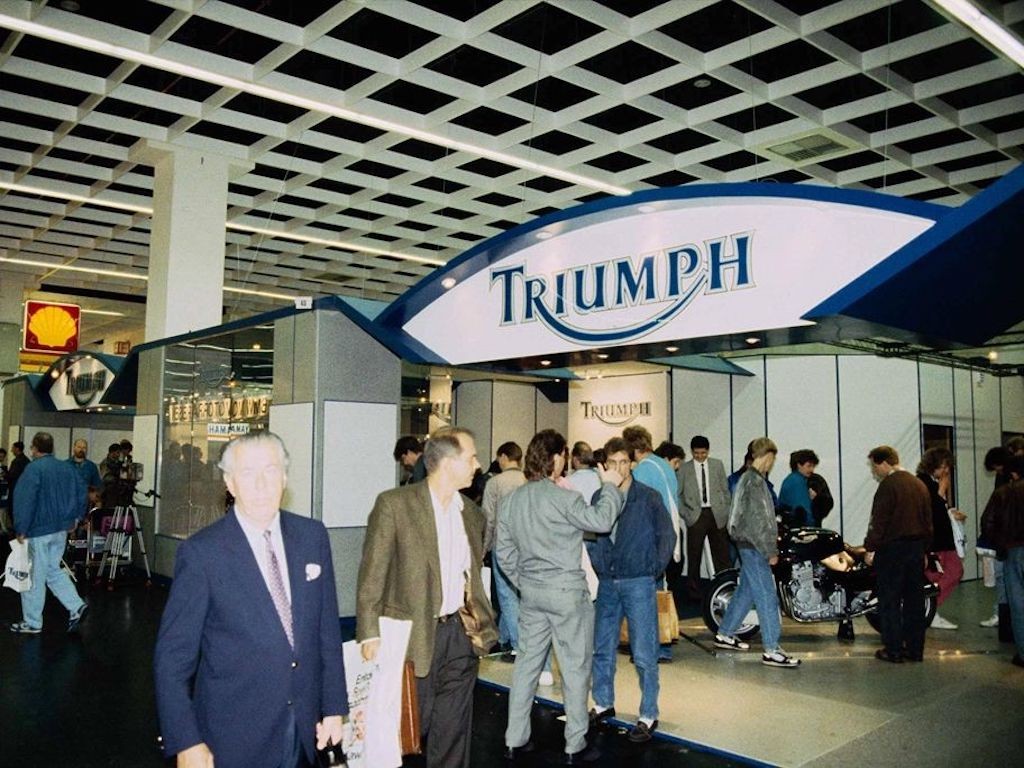 Từ đống tro tàn, Triumph đã quay trở lại vị trí top đầu mô tô như thế nào sau 30 năm? ảnh 2