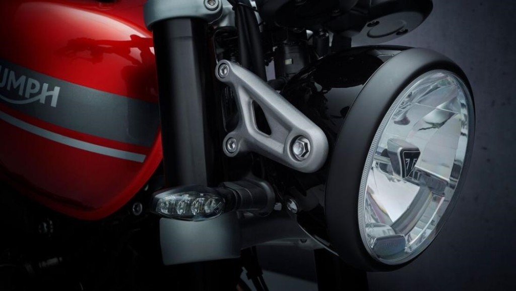 Triumph Speed Twin 2021 ra mắt, mô tô hoài cổ mà cảm giác lái sánh ngang naked bike hiệu năng cao ảnh 7
