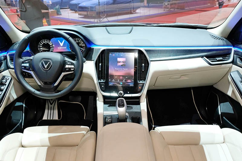 Bất ngờ ra mắt VinFast Lux V8 Limited Edition động cơ V8 6.2L 455 mã lực ảnh 7