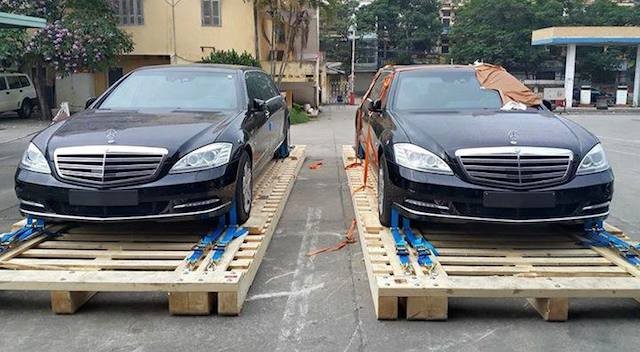 Cặp đôi Mercedes S600 Pullman “dài ngoằng” về Việt Nam ảnh 1