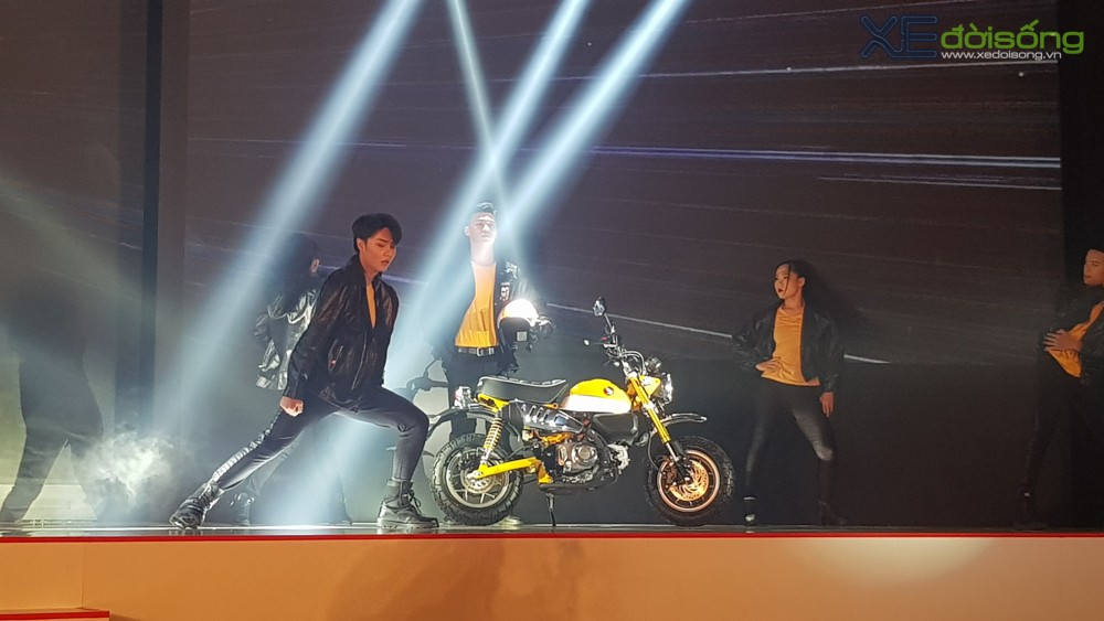 Honda Việt Nam bất ngờ ra mắt cặp đôi “xe chơi” Monkey và Super Cub C125 ảnh 2