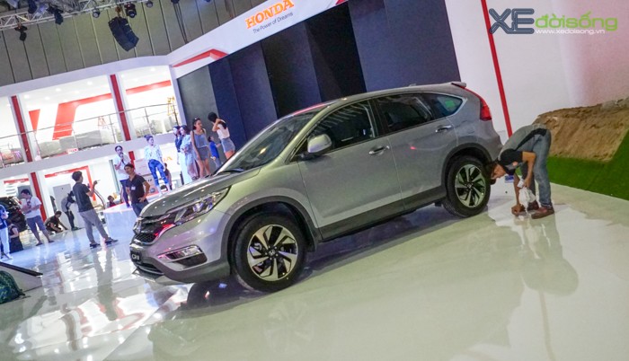 Honda không giới thiệu CR-V 7 chỗ tại triển lãm ôtô Việt Nam 2017 ảnh 1