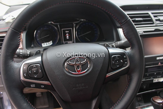 Hình ảnh đầu tiên của Toyota Camry 2015 chính hãng ở Hà Nội ảnh 3