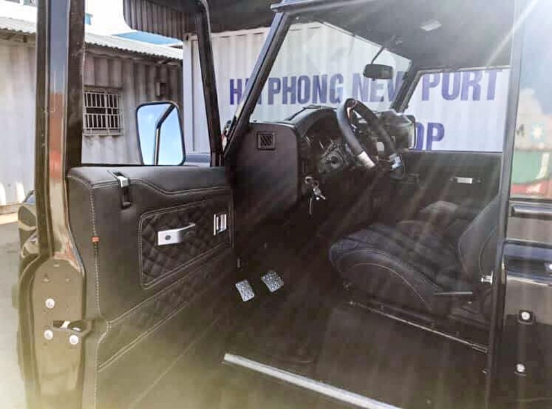 Hàng độc Land Rover Defender 3 cửa về Việt Nam trước Tết ảnh 3