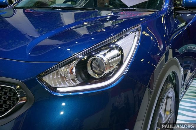 Kia giới thiệu Niro Hybrid mới tại triển lãm Singapore Motor Show 2017 ảnh 10