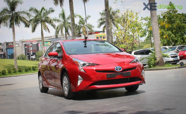 Khám phá Toyota Prius mà người Nhật tin là giải pháp cho giao thông Hà Nội ảnh 1