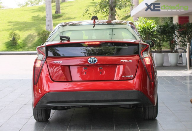 Khám phá Toyota Prius mà người Nhật tin là giải pháp cho giao thông Hà Nội ảnh 3