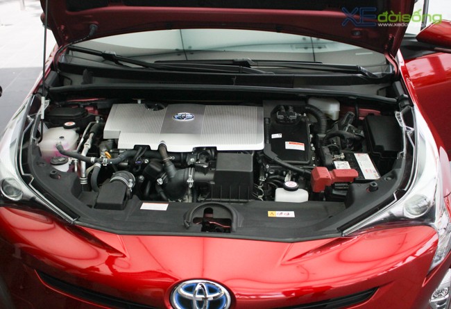 Khám phá Toyota Prius mà người Nhật tin là giải pháp cho giao thông Hà Nội ảnh 8