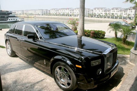 Vài nét về siêu sang Rolls-Royce Phantom bán từ thiện ở Quảng Ninh ảnh 4