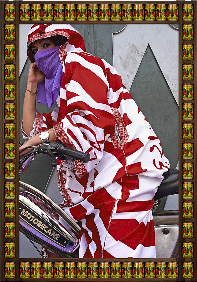 Phụ nữ Ả Rập diện thời trang đi xe máy như thế nào? ảnh 4