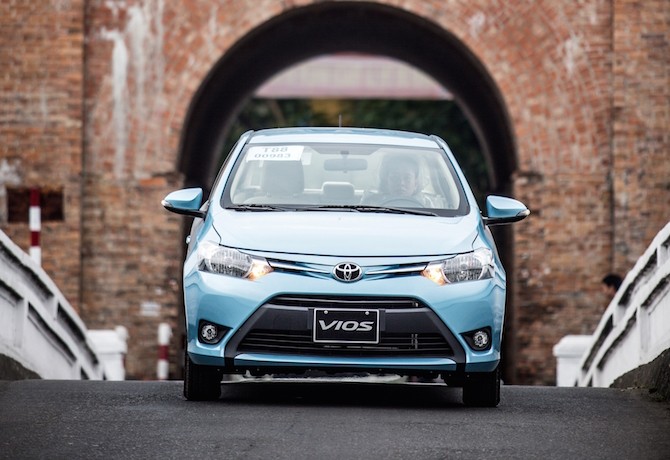 Toyota Việt Nam ‘giảm thêm’ giá Altis và Vios ảnh 1