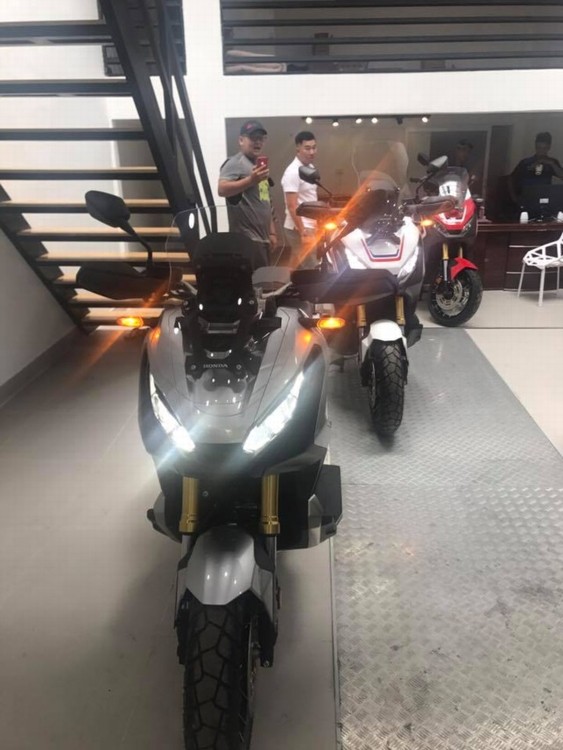 Thêm lô xe tay ga “phượt” Honda X-ADV về Việt Nam, giá từ 560 triệu đồng ảnh 1