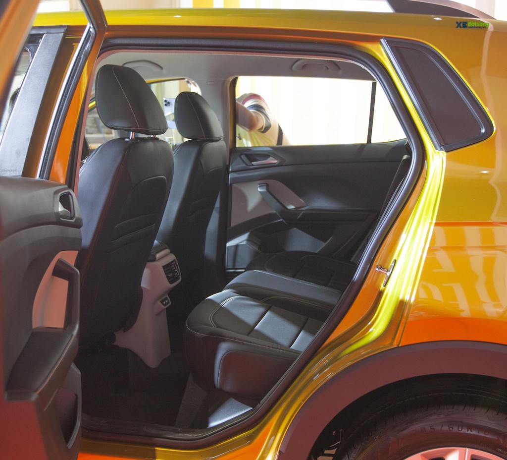 B-SUV Volkswagen T-Cross lần đầu ra mắt Việt Nam, giá tới 1,299 tỷ đồng ảnh 7