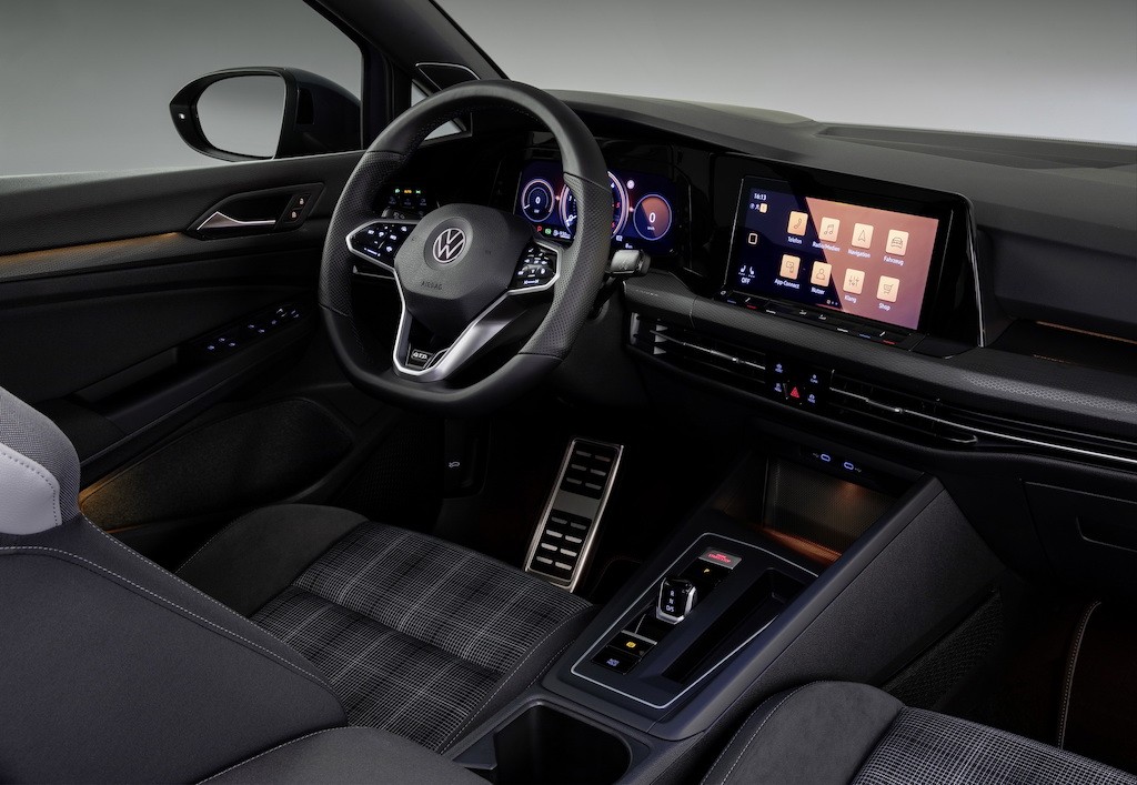 Thưởng thức 3 “hương vị” mới của chiếc hatchback thể thao nổi tiếng nhất từ Đức Volkswagen Golf GTI ảnh 10