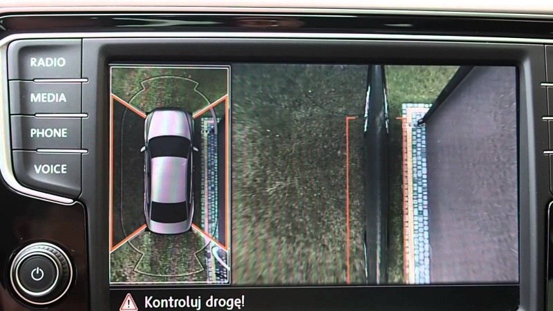 Sự phát triển của hệ thống camera lùi trên xe Volkswagen ảnh 5