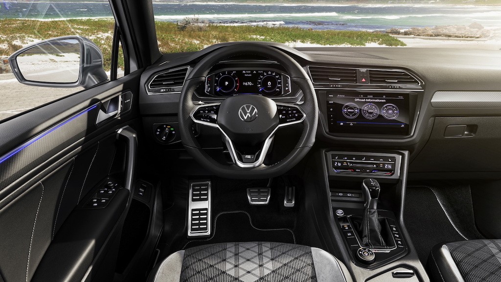 Bớt “đạo mạo”, liệu Volkswagen Tiguan Allspace 2022 sẽ hấp dẫn được khách hàng Việt so với phiên bản cũ? ảnh 5