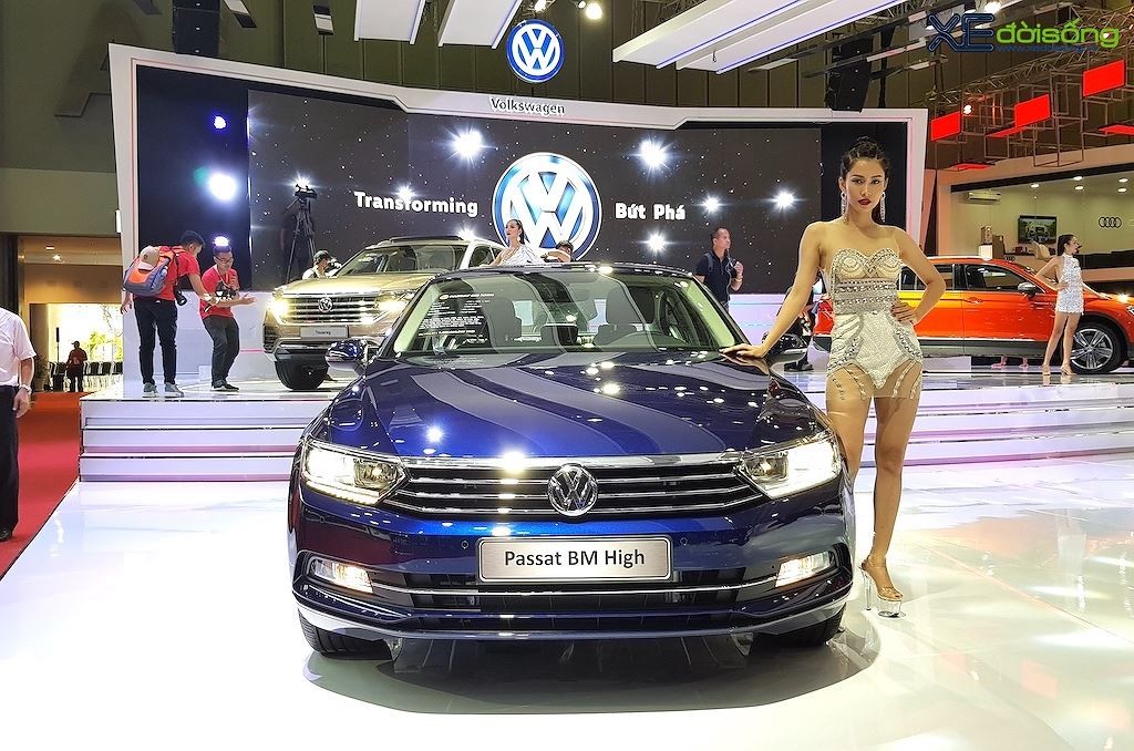 Có hơn 30 khách Việt sẵn sàng đặt cọc mua Volkswagen Touareg 2019 ảnh 4