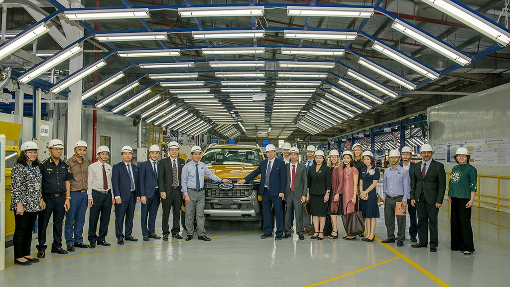 Ford Ranger 2022 Thế hệ mới ra mắt Việt Nam tại nhà máy ở Hải Dương ảnh 4