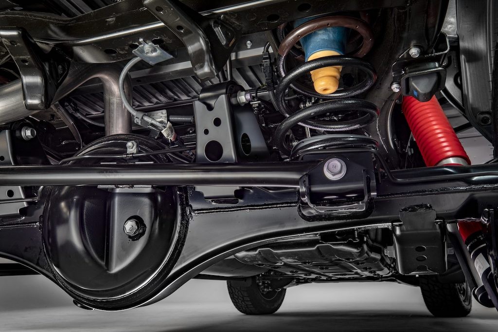 Toyota thêm sự “Pro” vào bán tải Tundra thế hệ mới, khiến Ford F-150 Raptor phải dè chừng ảnh 15